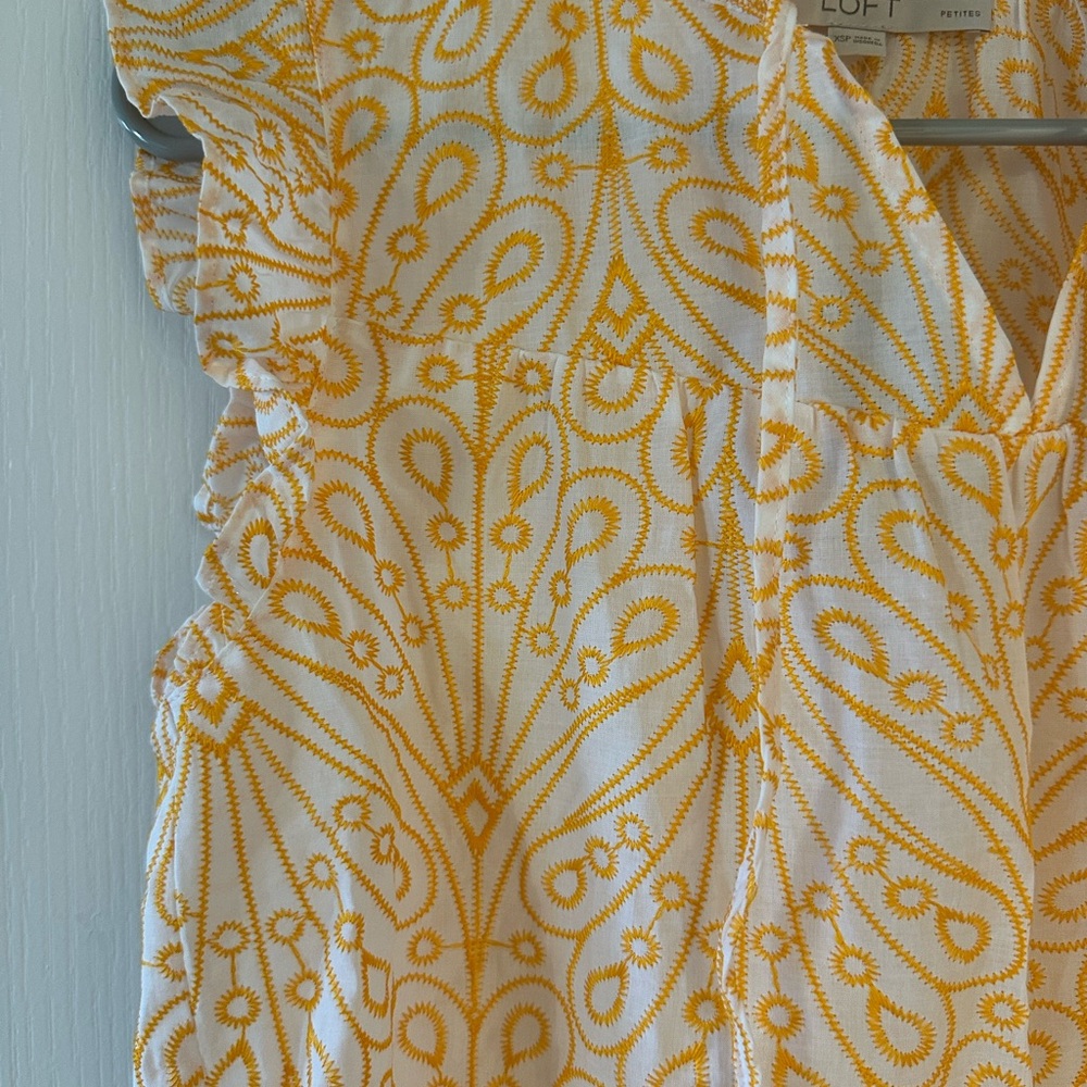 LOFT White and Orange Patterned Flutter Sleeve Bl… - image 2